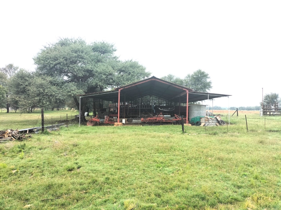 4 Bedroom Property for Sale in Jan Kempdorp Rural Northern Cape